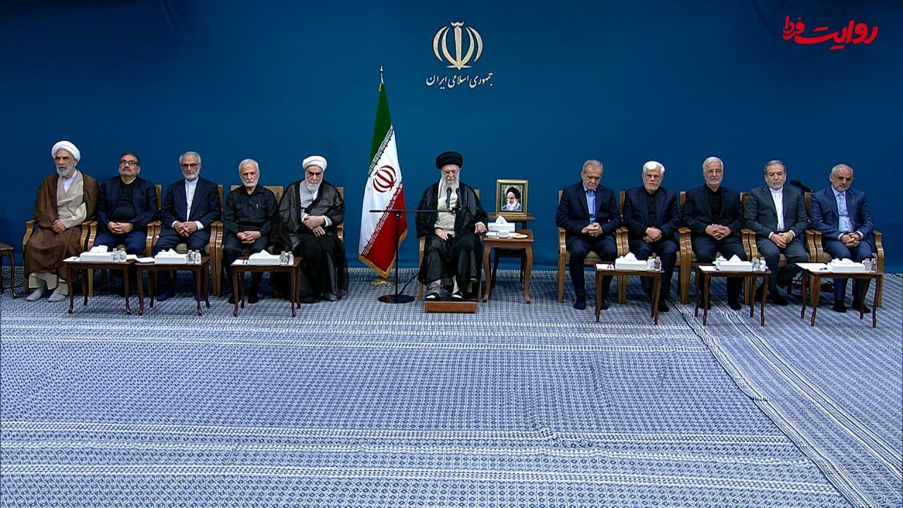 تصویری از دیدار رئیس جمهور و اعضای هیئت دولت چهاردهم با رهبر انقلاب اسلامی