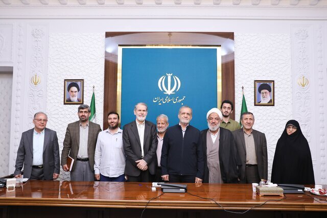 آغوشِ بازی که به تنهایی توان معجزه ندارد