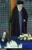 آغاز جشن‌های ۴۷ سالگی انقلاب با حضور رهبر انقلاب در حرم امام خمینی (ره)+عکس