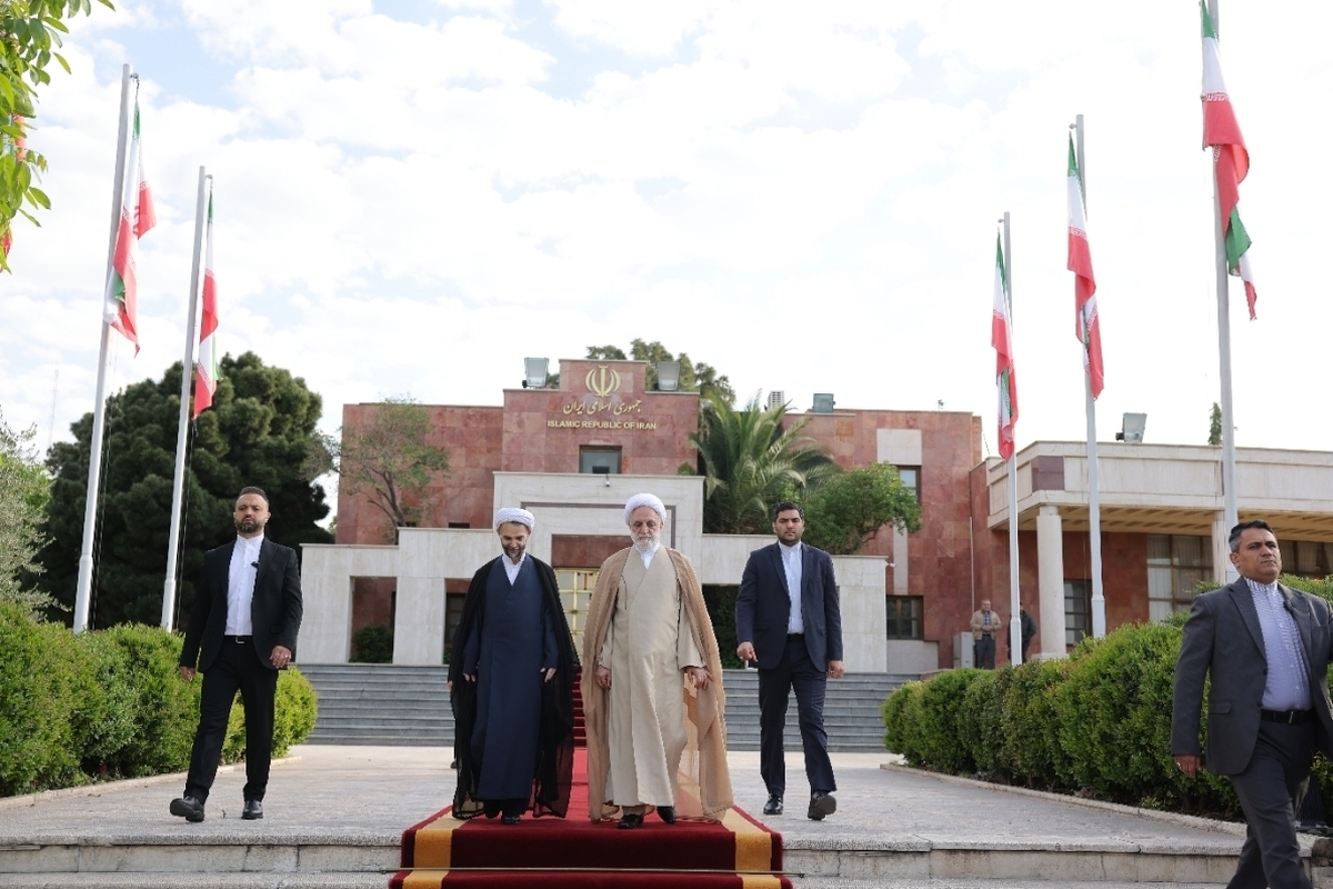 حجتالاسلام والمسلمین محسنی اژهای: از فرصت اجلاسیه قضایی شانگهای برای تشریح مواضع ایران جهت استقرار صلح و امنیت جهانی و مبارزه تروریسم بهره خواهیم گرفت حجتالاسلام والمسلمین محسنی اژهای: از فرصت اجلاسیه قضایی شانگهای برای تشریح مواضع ایران جهت استقرار صلح و امنیت جهانی و مبارزه تروریسم بهره خواهیم گرفت