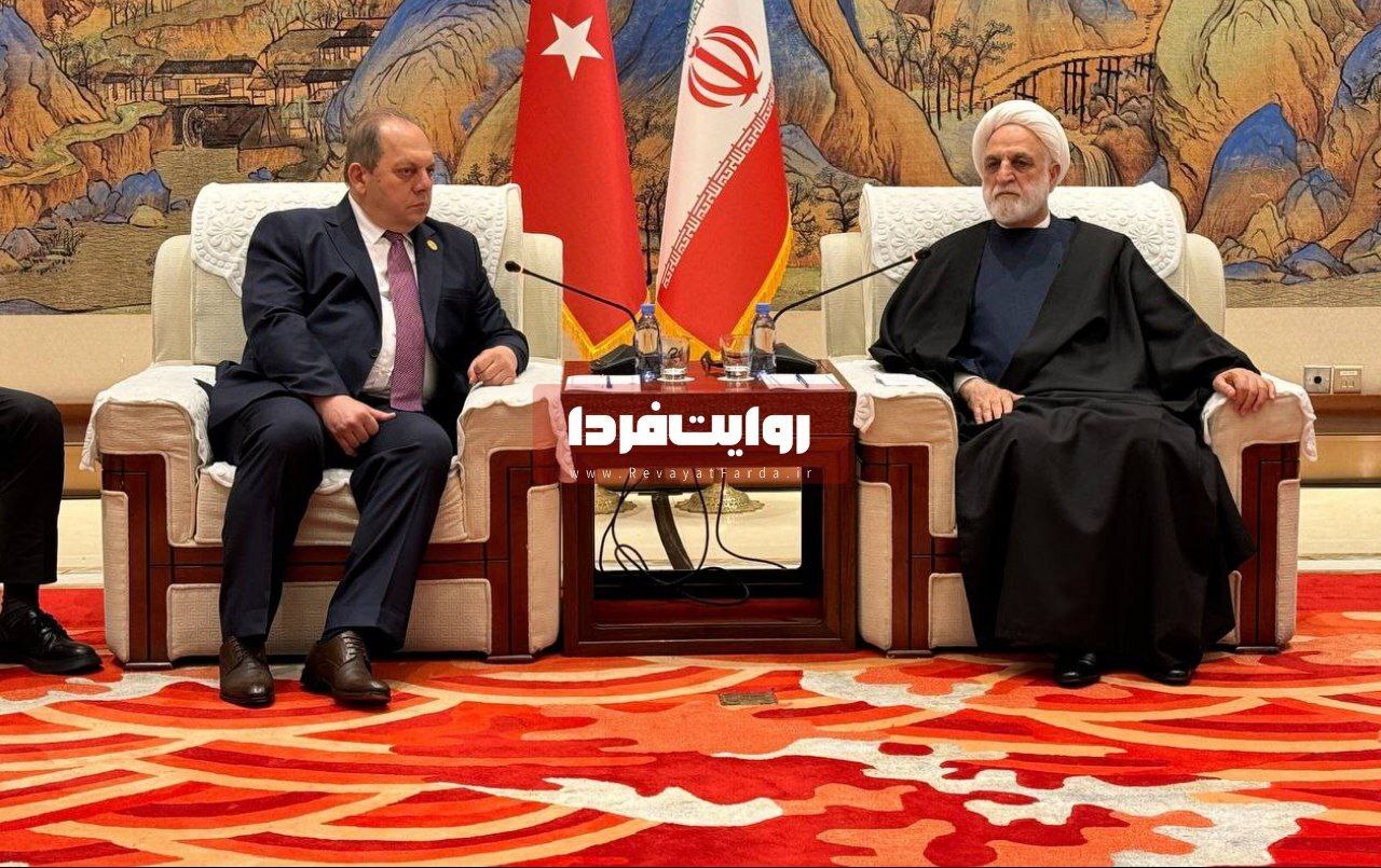 ایران و چین خواهان استقرار صلح و امنیت جهانی هستند
